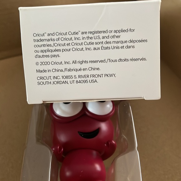 Merlot Cricut Cutie - Picture 4 of 4